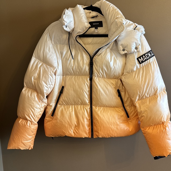 Mackage Sunset Hooded Zipper Closure Color Gradient Puffer Jacket Small - Picture 9 of 11